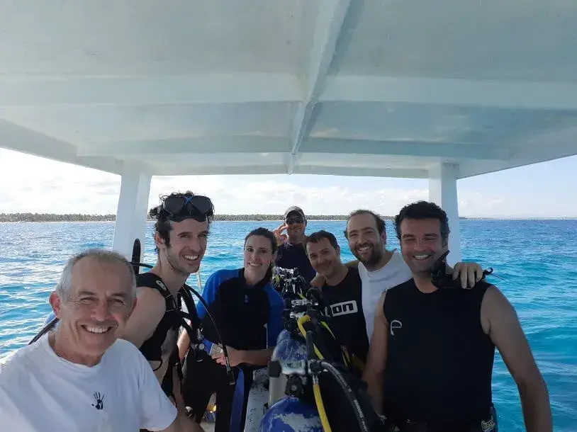 Group on dive boat